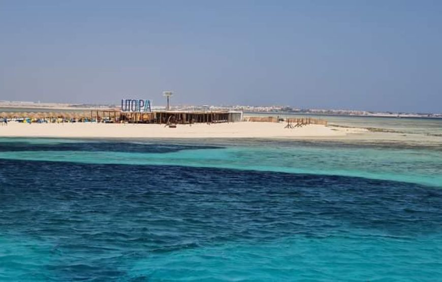 From Hurghada : Utopia Island Royal Snorkeling